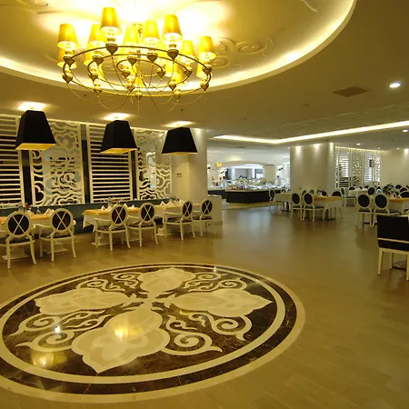 Üdülőközpont Seamelia & Ultra 5 Stars