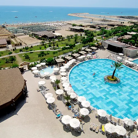 Seamelia Hotel&spa Side