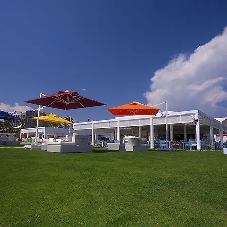 Seamelia & Ultra 5 Stars Üdülőközpont Side