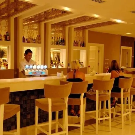 Seamelia & Ultra 5 Stars Курортный комплекс 5*