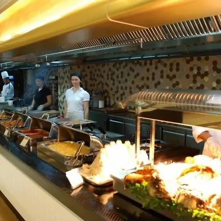 Seamelia & Ultra 5 Stars Üdülőközpont Side