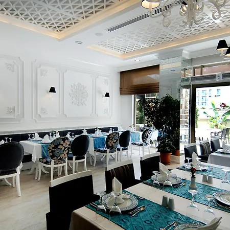Üdülőközpont Seamelia & Ultra 5 Stars 5*