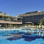 Üdülőközpont Seamelia & Ultra 5 Stars
