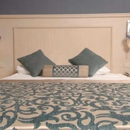 希梅利亚海滩度假酒店及水疗中心 5*