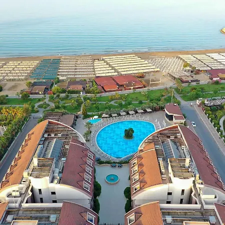 Seamelia & Ultra Resort 5*