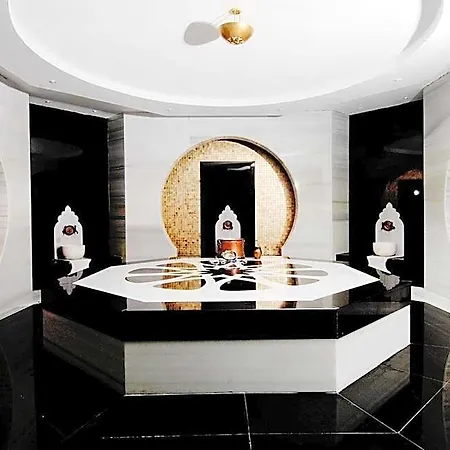 منتجع Seamelia & Ultra 5*
