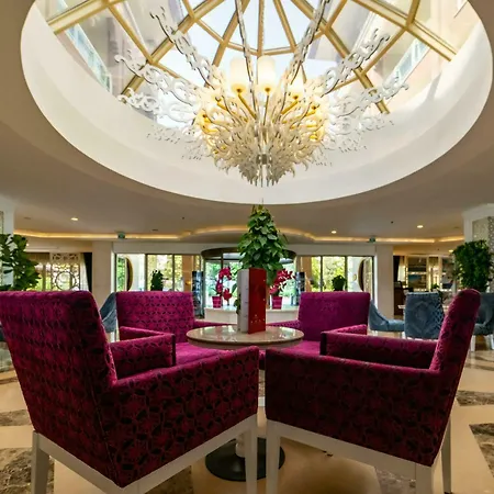 Resort Seamelia & 5*