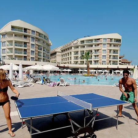 Resort Seamelia & 5*