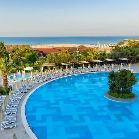 Semesteranläggning (resort) Seamelia & 5*