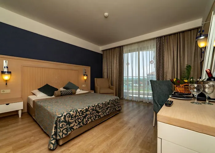 Seamelia & Semesteranläggning (resort)